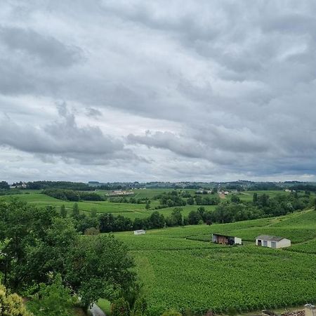 Gite Du Vignoble Puisseguin ภายนอก รูปภาพ