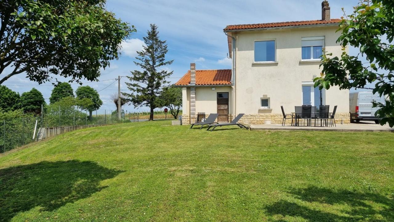 Gite Du Vignoble Puisseguin ภายนอก รูปภาพ